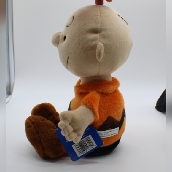Preowned Peanuts Gang Snoopy & Charlie Brown Plush, Kohls Cares, Original Tags - Picture 7 of 11